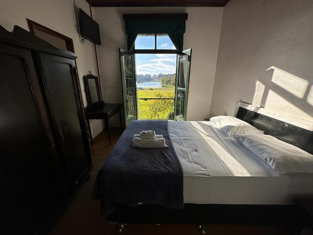 Hotel Cavalinho Branco Сан-Франсіску-ді-Паула Екстер'єр фото